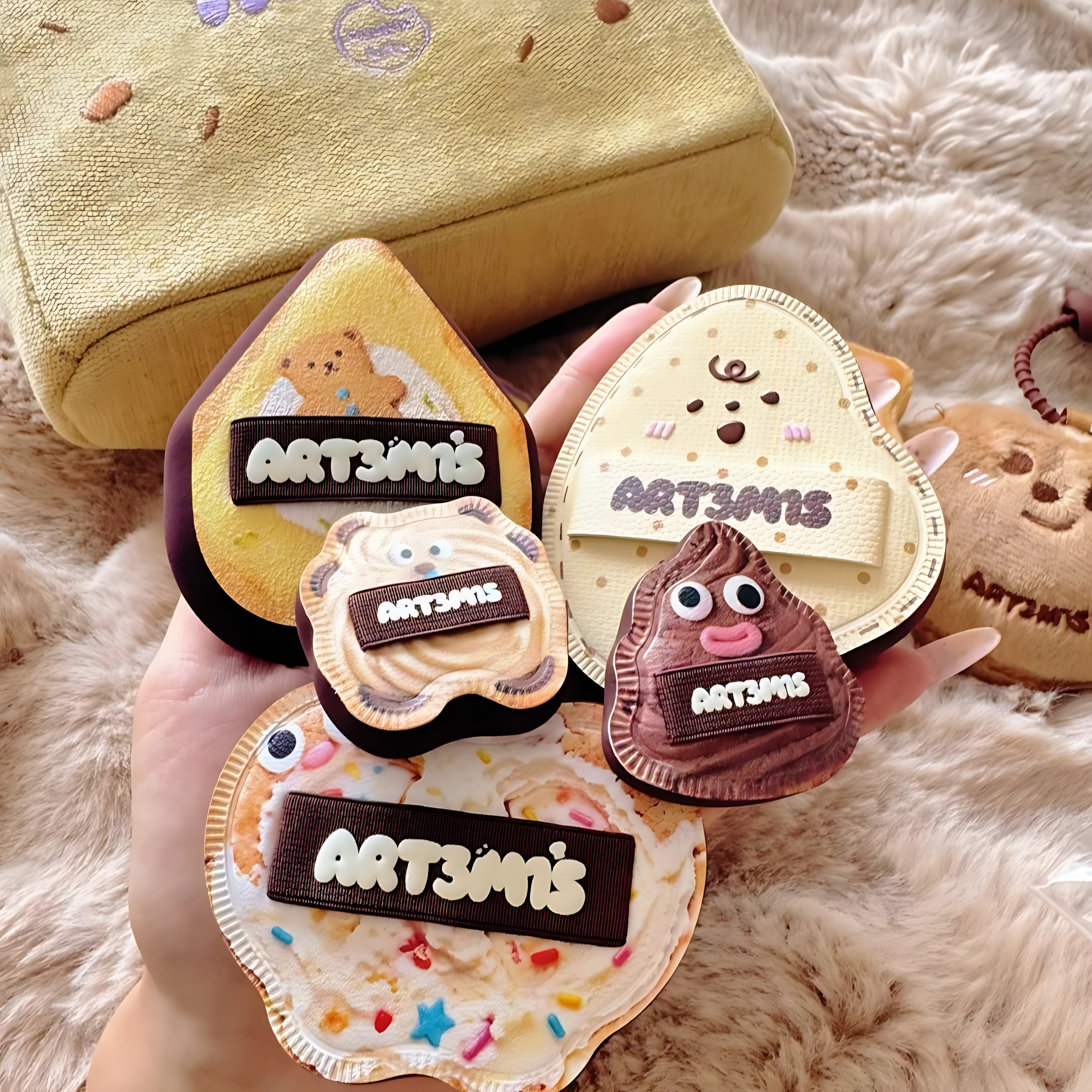 ART3M1S Afternoon Cookie Fantasy Series Powder Puff 凹凸迷思午后曲奇幻想系列粉扑