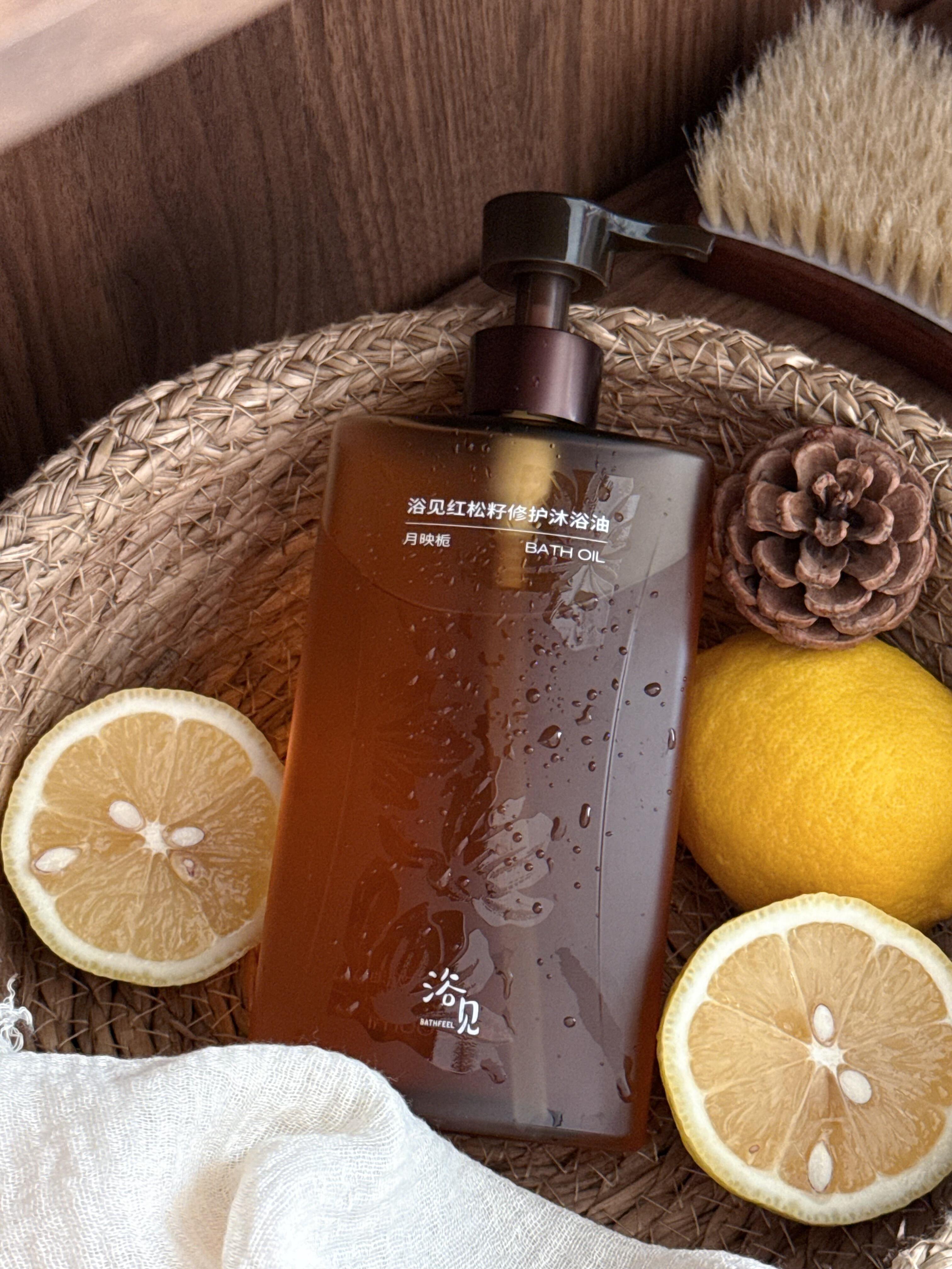 Tiktok/Douyin Hot BATHFEEL Red Pine Seed Repair Bath Oil 300ml【Tiktok抖音爆款】浴见红松籽修护沐浴油
