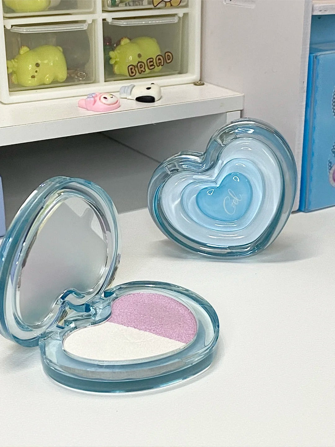 CZEL Soft Light Dual-Color Highlight Palette 8.5g 绔姿柔光双色高光粉盘 | CuteHart
