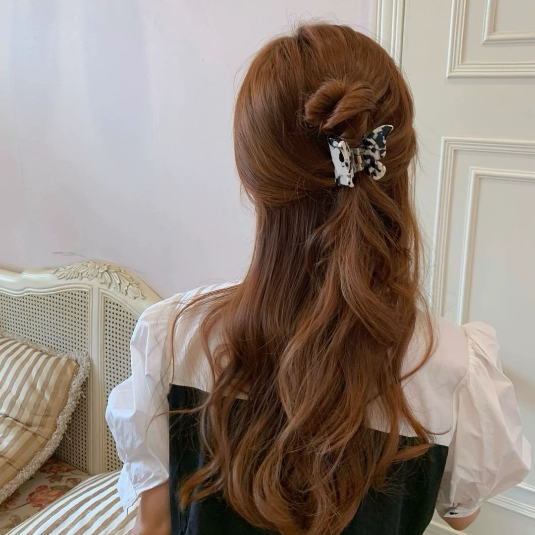 CuteHart Butterfly Claw Clip - Romantic French Claw Clip for a Dreamy and Elegant Look 2pcs 超仙浪漫蝴蝶抓夹展现优雅法式气质