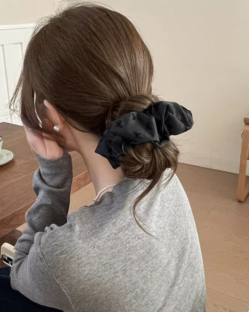 CuteHart Elegant Black Hair Tie - Charming Bow Hair Tie or Polka Dot Hair Tie for a Stylish Look 2pcs 气质黑色波点蝴蝶结大肠发圈尽显时尚风采