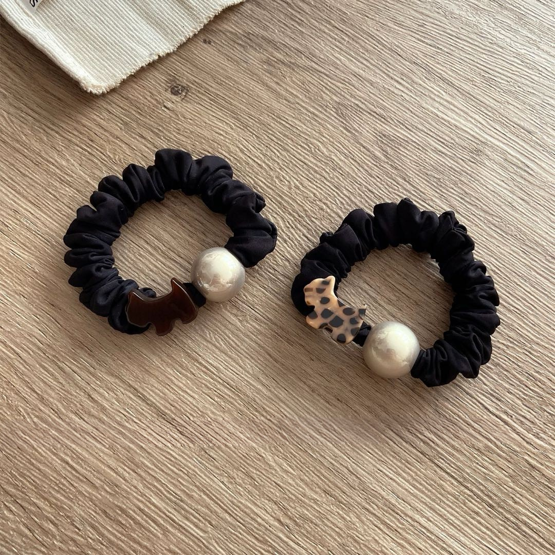 CuteHart Cute Hair Tie - Adorable Hair Tie with Cartoon Pearl Dog Design for a Fun Look 2pcs 韩系卡通珍珠小狗发圈增添可爱俏皮感