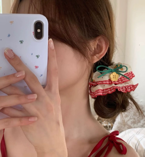 CuteHart Flower Hair Ties - Cute Flower Hair Ties with Cherry Bear and Floral Button Lace Edge for a Sweet Look 2pcs/4pcs 樱桃小熊森系花朵纽扣蕾丝边大肠发圈展现甜美气质