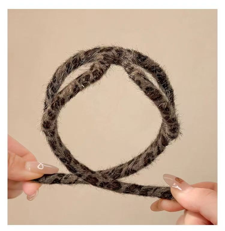 CuteHart Korean Fashion Leopard Headband - Cute Eyewear-Style Hair Band for Women 2pcs 专为女性设计的韩系时尚豹纹发箍拥有可爱眼镜造型