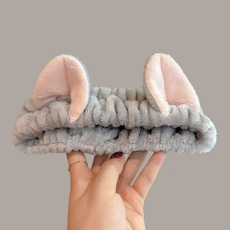 CuteHart Cute Cartoon Plush Face Wash Headband - Soft Cute Headbands for Skincare 1pc 可爱卡通毛绒洗脸发带柔软呵护肌肤