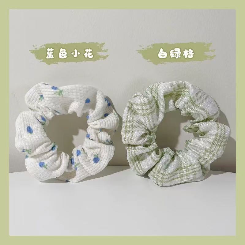 CuteHart Forest Style Hair Tie for Women - Elastic Hair Ties for a Natural Look 2pcs 森系大肠发圈适合女性的弹力发圈展现自然发型