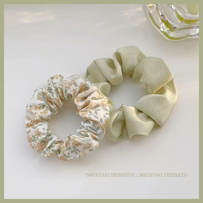 CuteHart Forest Style Hair Tie for Women - Elastic Hair Ties for a Natural Look 2pcs 森系大肠发圈适合女性的弹力发圈展现自然发型