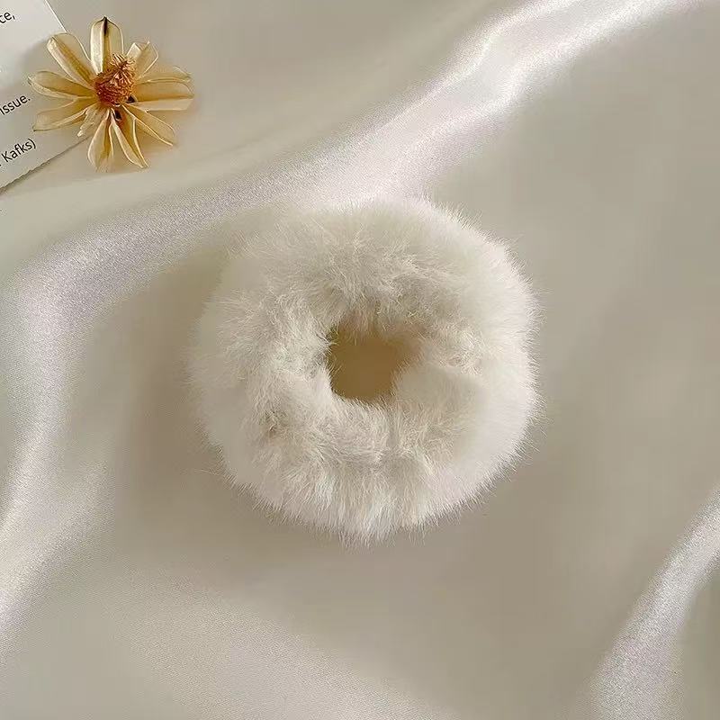 CuteHart Forest Style Hair Tie for Women - Elastic Hair Ties for a Natural Look 2pcs 森系大肠发圈适合女性的弹力发圈展现自然发型