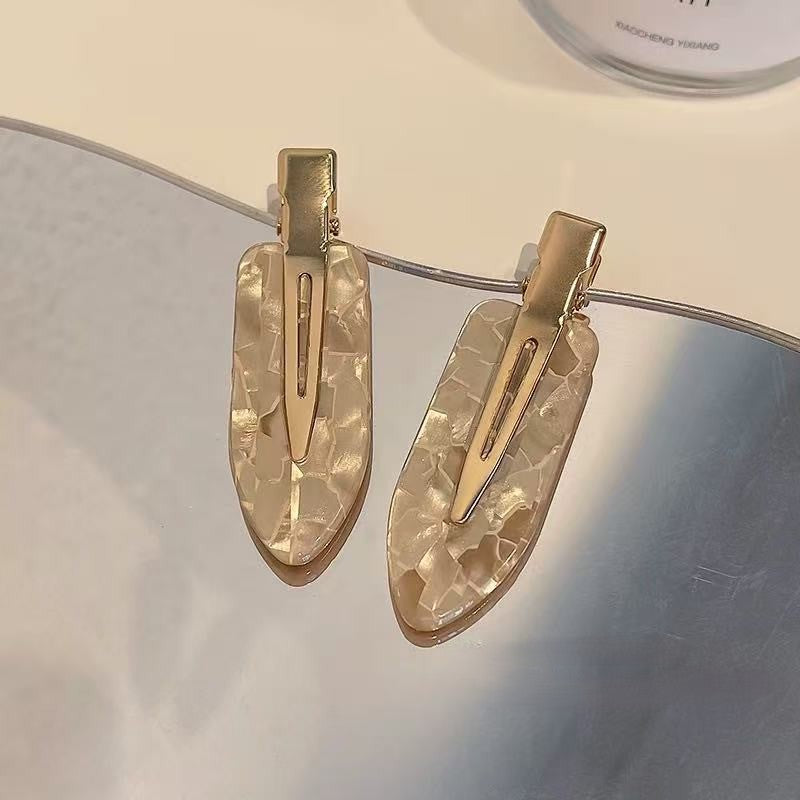 CuteHart Hair Clip No Crease Side Snap - Stylish Bangs Hair Clip for a Smooth Look 2pcs 无痕侧边鸭嘴发夹为发型增添顺滑时尚感