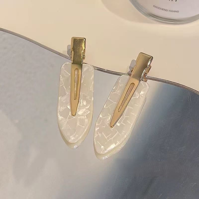 CuteHart Hair Clip No Crease Side Snap - Stylish Bangs Hair Clip for a Smooth Look 2pcs 无痕侧边鸭嘴发夹为发型增添顺滑时尚感