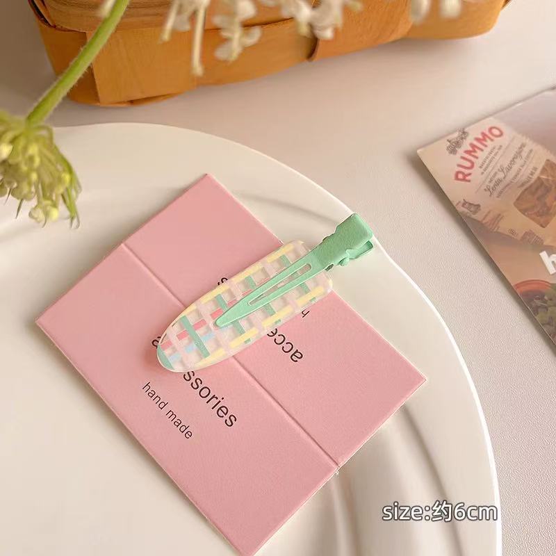 CuteHart Juice-Inspired Cute Hair Clip - Fun and Stylish Bangs Hair Clip for a Sweet Look 2pcs 可爱果汁无痕发夹为发型增添俏皮甜美的感觉