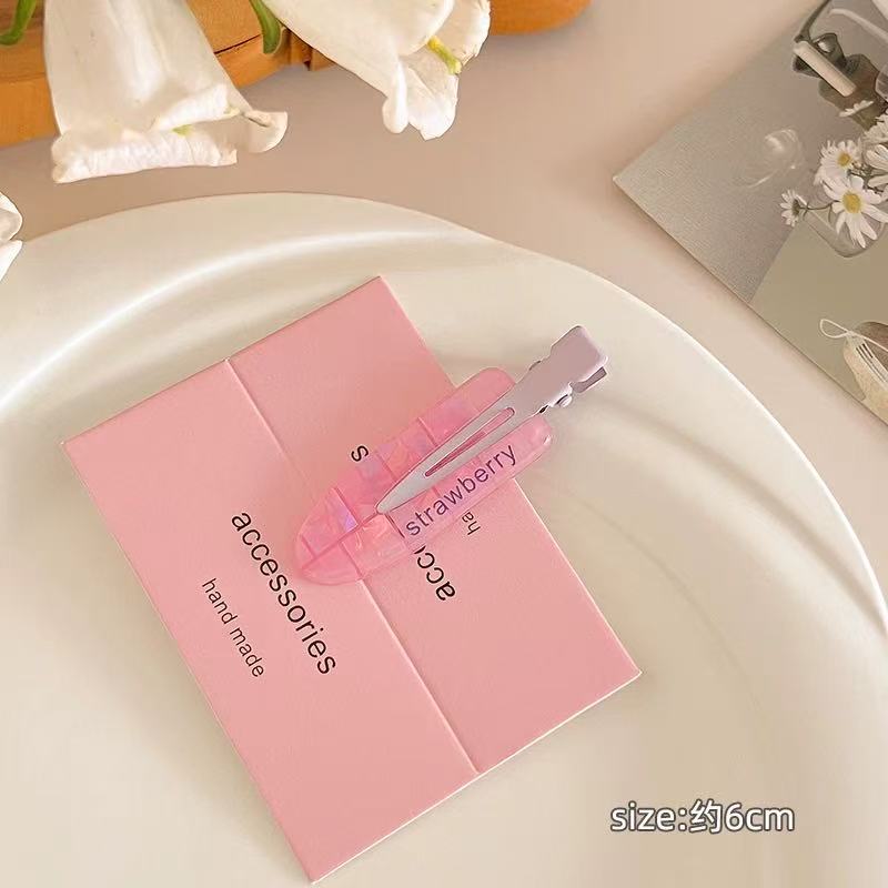 CuteHart Juice-Inspired Cute Hair Clip - Fun and Stylish Bangs Hair Clip for a Sweet Look 2pcs 可爱果汁无痕发夹为发型增添俏皮甜美的感觉