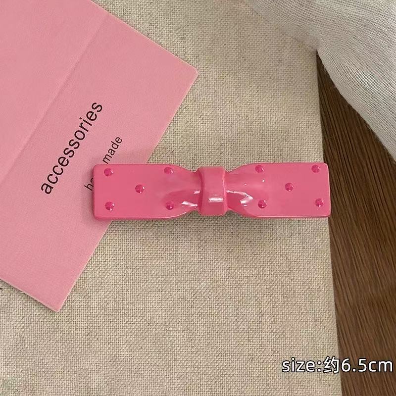 CuteHart Polka Dot Bow Hair Clip - Sweet and Chic Hair Accessory for Everyday Style 2pcs 波点蝴蝶结发夹甜美时尚的日常发饰