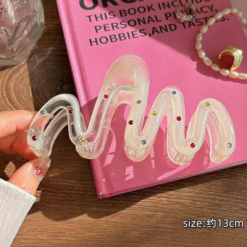 CuteHart Star Bow Shaped Hair Claw Clip - Sparkling Milky White Rhinestone Design 1pc 闪耀彩钻装饰的奶白色星形蝴蝶结抓夹