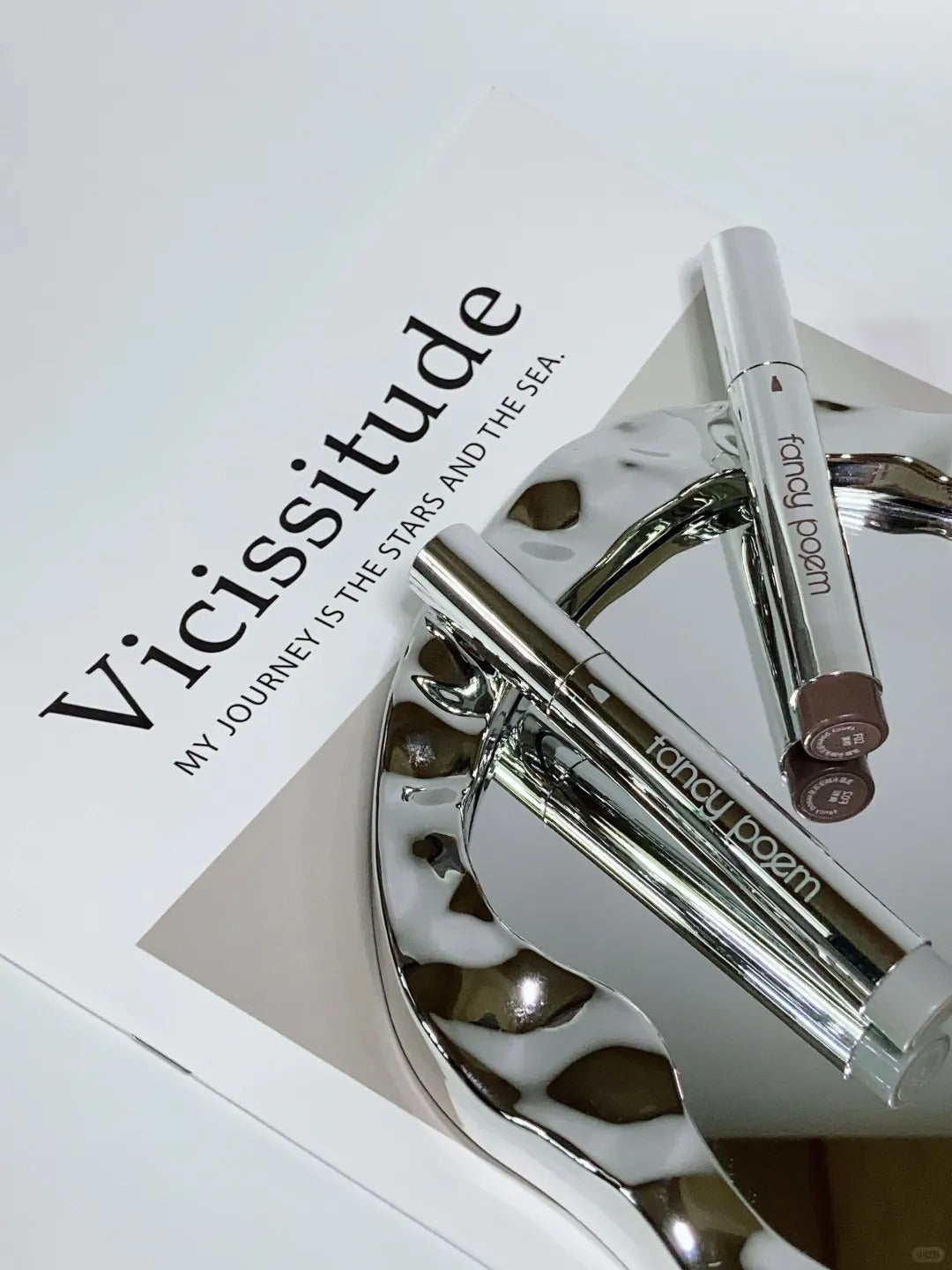 Tiktok/Douyin Hot FANCY POEM Multi Fork Plush Water Eyebrow Pencil 1.25ml【Tiktok抖音爆款】时尚诗多叉毛绒水眉笔