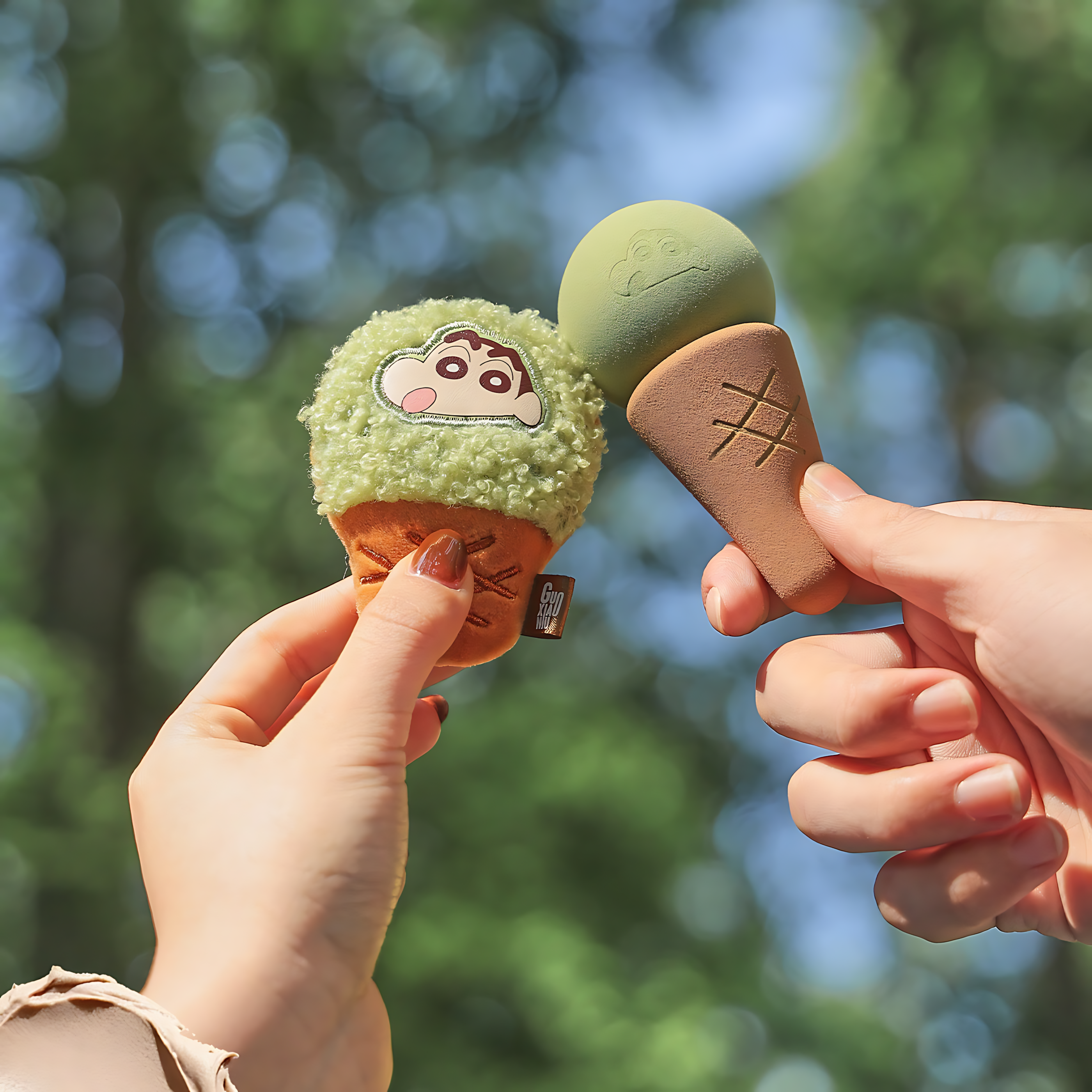 GUOXIAONIU × Crayon Shinchan Camping Series Ice Cream Makeup Sponge Set 3pcs 郭小妞×蜡笔小新露营系列雪糕美妆蛋