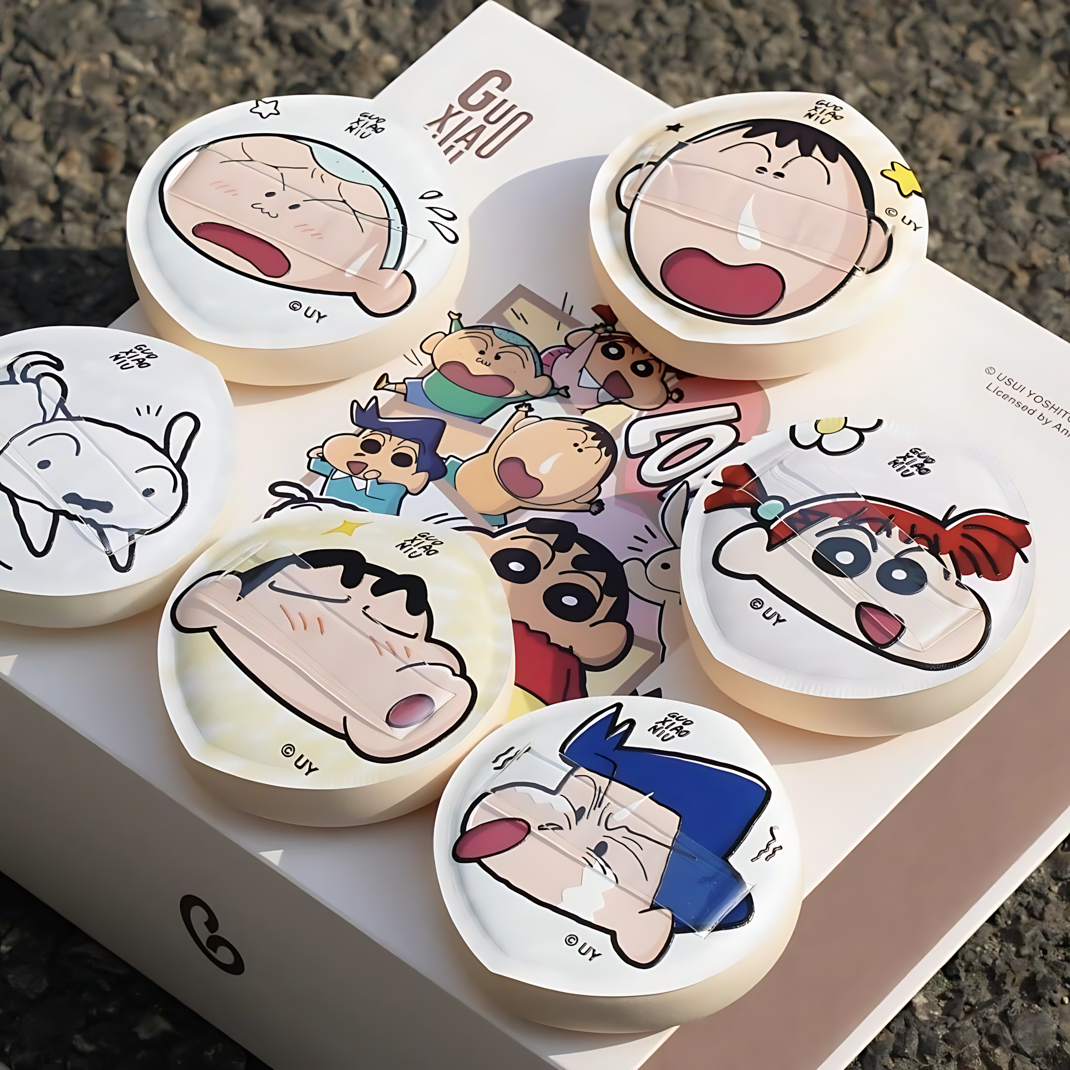 GUOXIAONIU × Crayon Shinchan Kindergarten Series Makeup Puff 郭小妞×蜡笔小新幼稚园系列粉扑