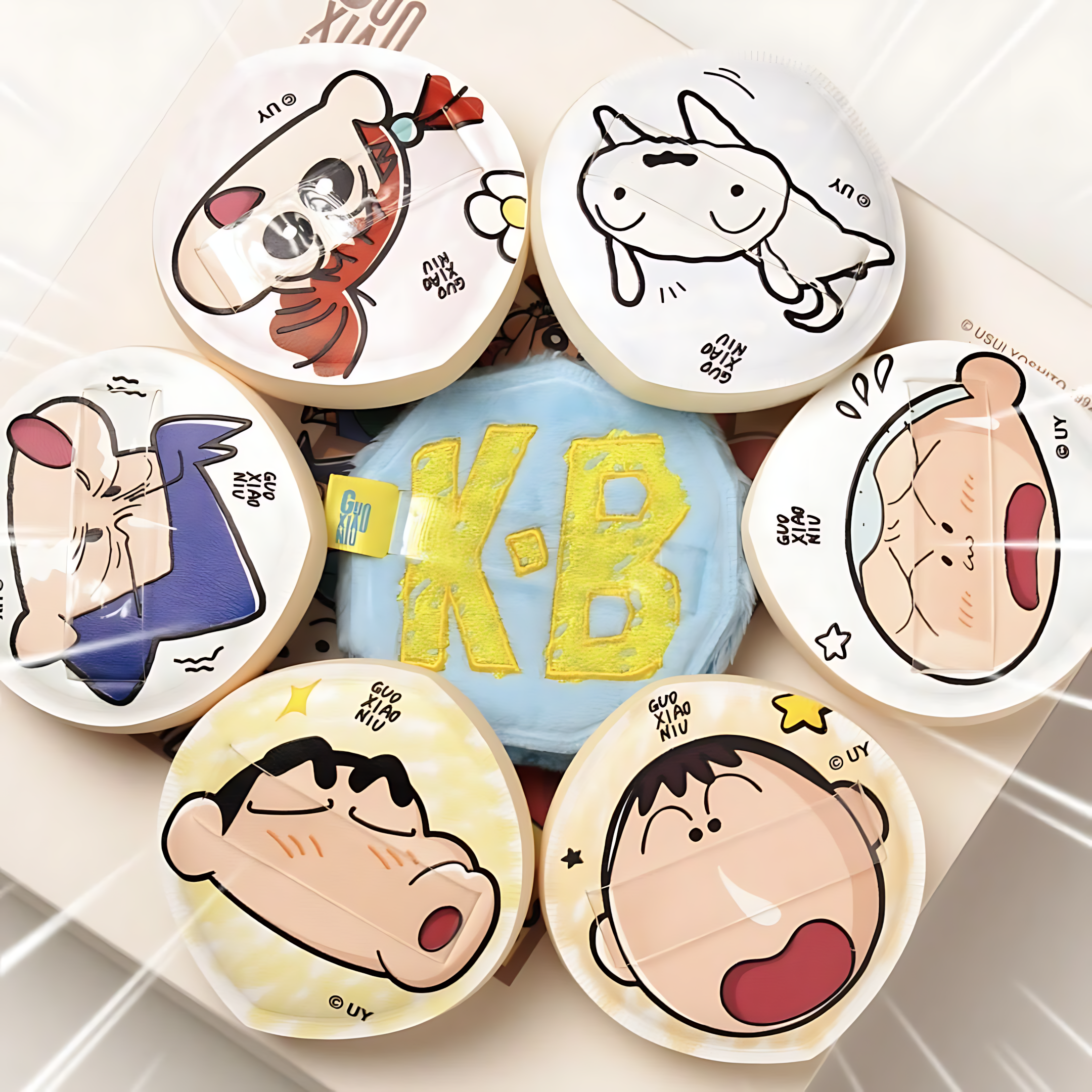 GUOXIAONIU × Crayon Shinchan Kindergarten Series Makeup Puff 郭小妞×蜡笔小新幼稚园系列粉扑