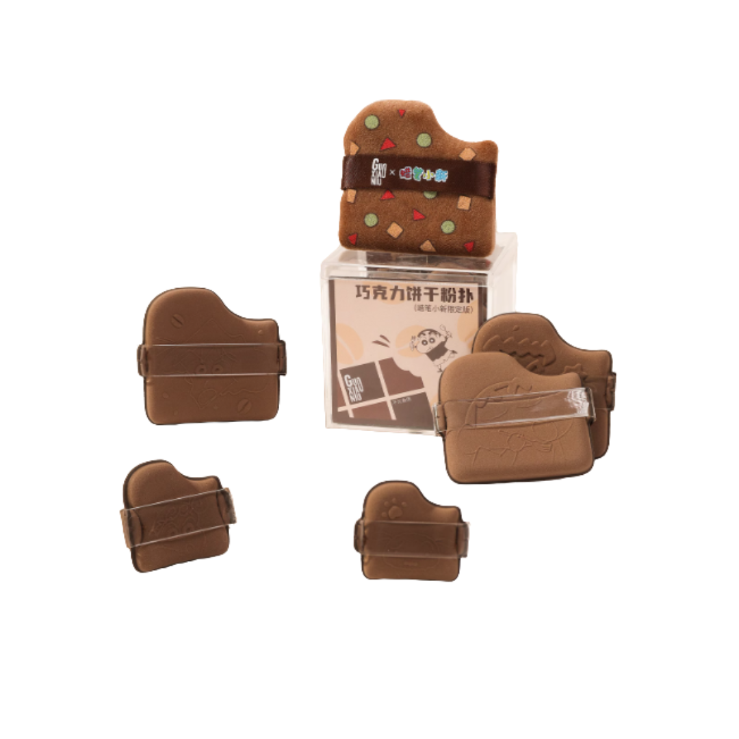 GUOXIAONIU × Crayon Shinchan Limited Edition Biscuit Powder Puff 6pcs 郭小妞蜡笔小新限定款饼干粉扑
