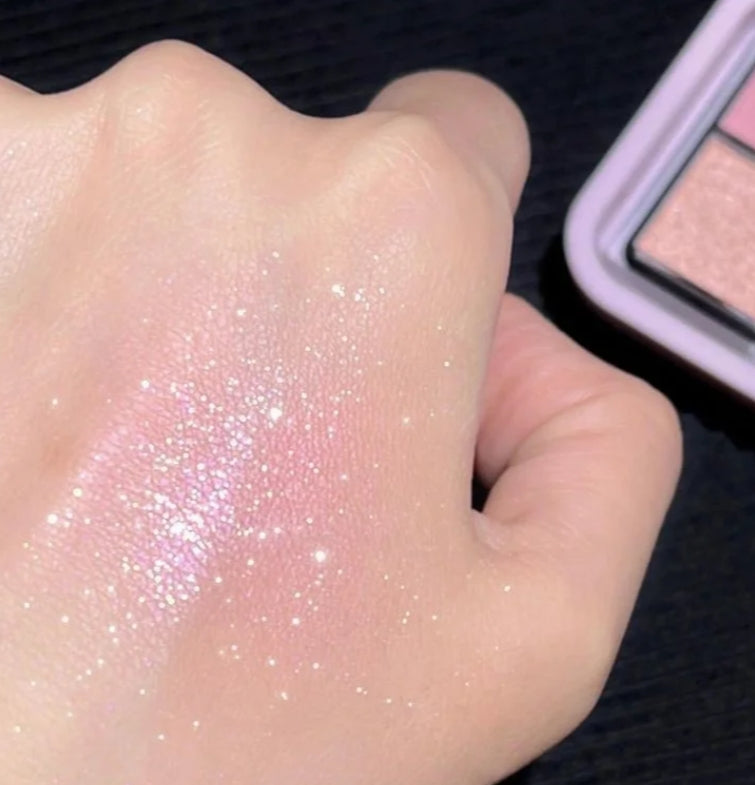 HOLD LIVE Mini Pink Frame Eyeshadow Palette 10g 侯爱小粉框眼影盘