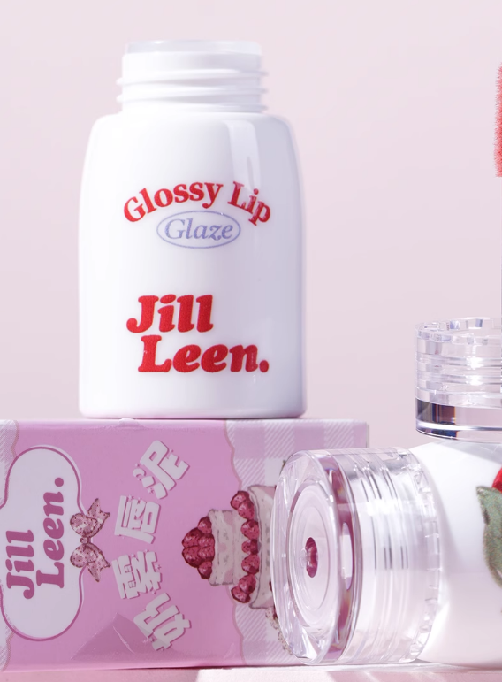 JILL LEEN Strawberry Bear Limited Edition Milky Fog Lip Mud 3ml 玖丽草莓小熊限定奶雾唇泥