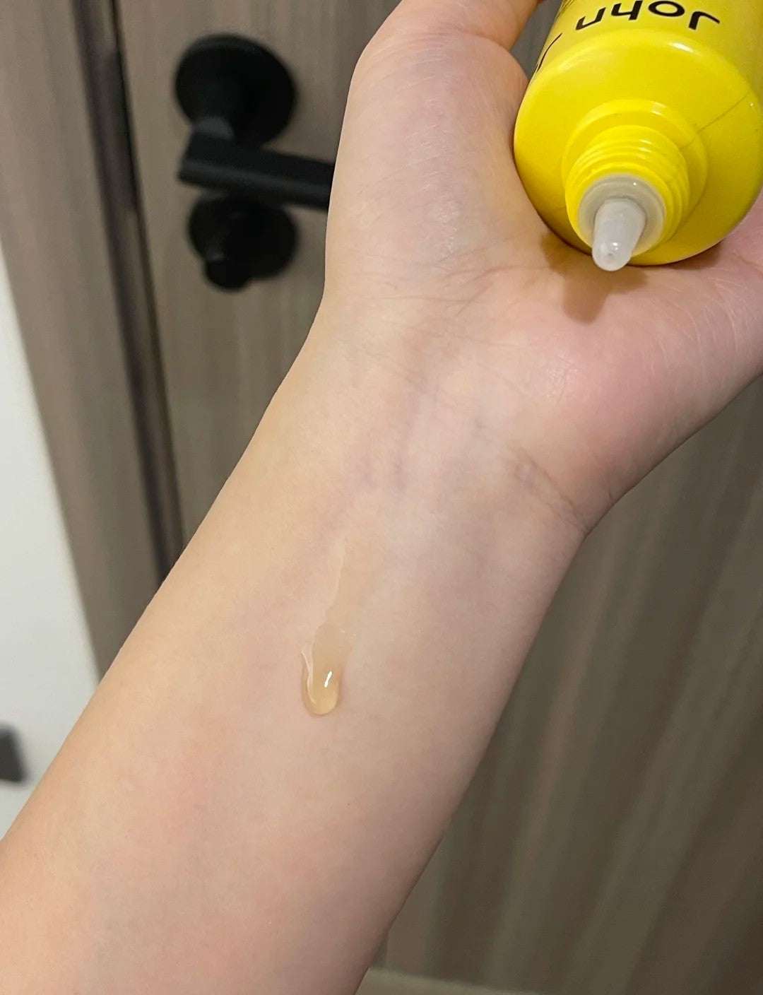 John Jeff Turmeric Scalp Essence 100g John Jeff姜黄头皮精华液