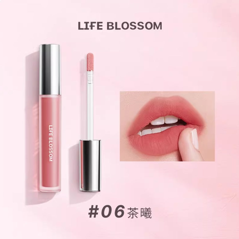 Tiktok/Douyin Hot Life Blossom Velvet Cloud Lip Mousse 3.5g 【Tiktok抖音爆款】绽界绒雾云朵唇泥
