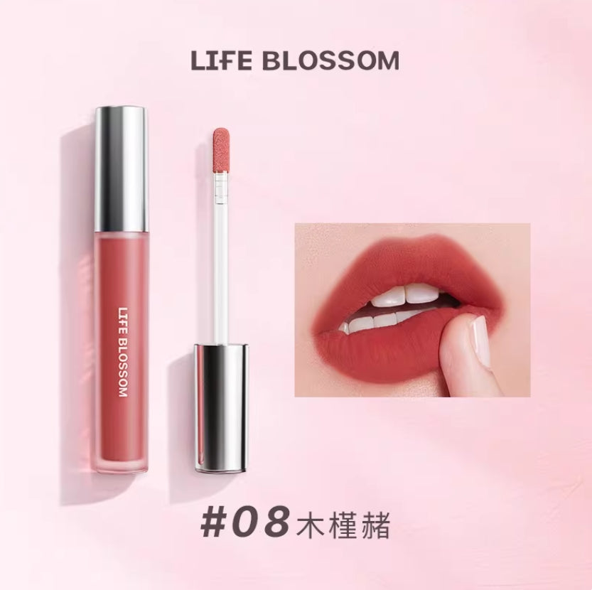 Tiktok/Douyin Hot Life Blossom Velvet Cloud Lip Mousse 3.5g 【Tiktok抖音爆款】绽界绒雾云朵唇泥