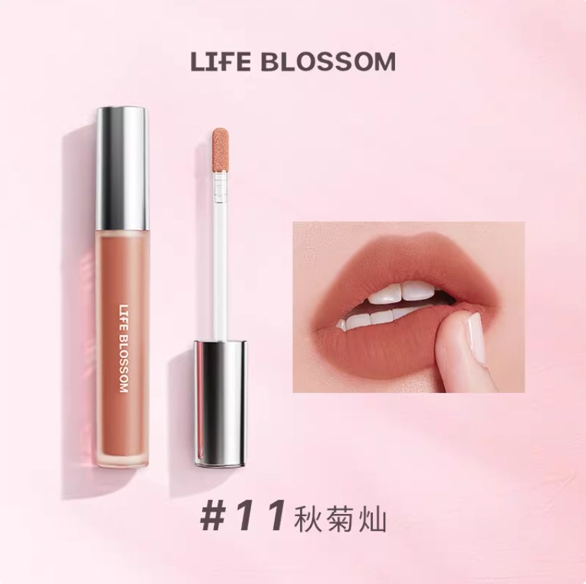 Tiktok/Douyin Hot Life Blossom Velvet Cloud Lip Mousse 3.5g 【Tiktok抖音爆款】绽界绒雾云朵唇泥