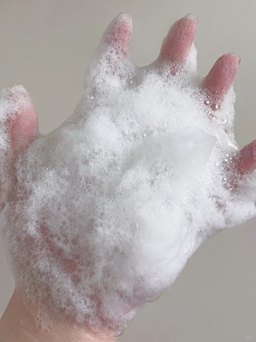 Tiktok/Douyin Hot MCHOIX Fragrance Essential Oil Shower Gel 300g【Tiktok抖音爆款】魔香精油香氛沐浴露