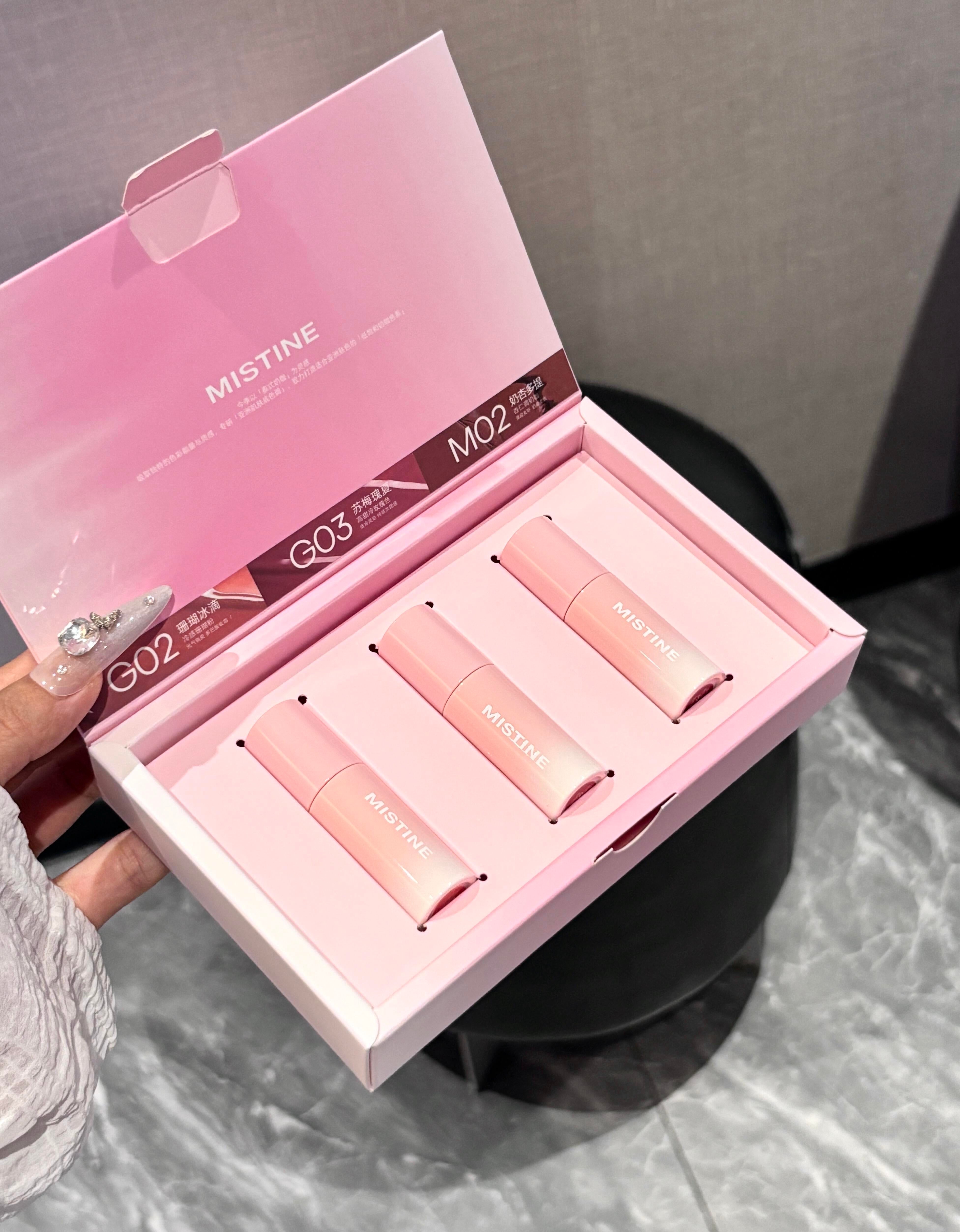 Mistine Thai Latte Mini Lip Glaze Kit 1g*3pcs 蜜丝婷泰式奶咖迷你唇釉礼盒