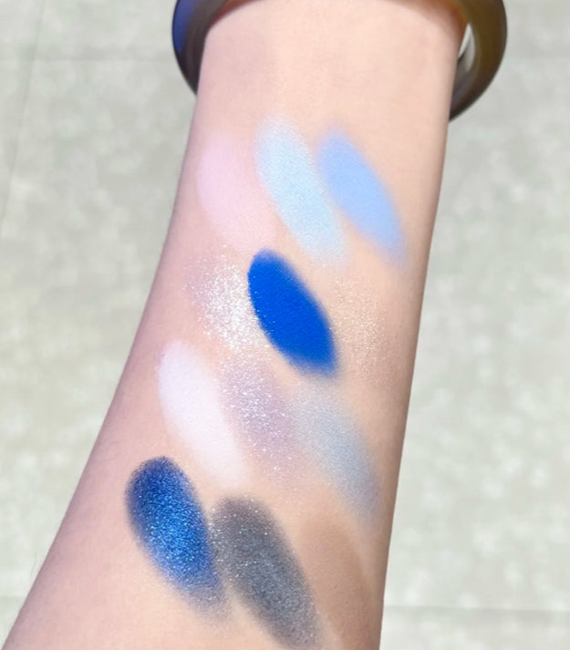 Perfect Diary Explorer Twelve Color Eyeshadow Palette 14g 完美日记探险家十二色眼影盘