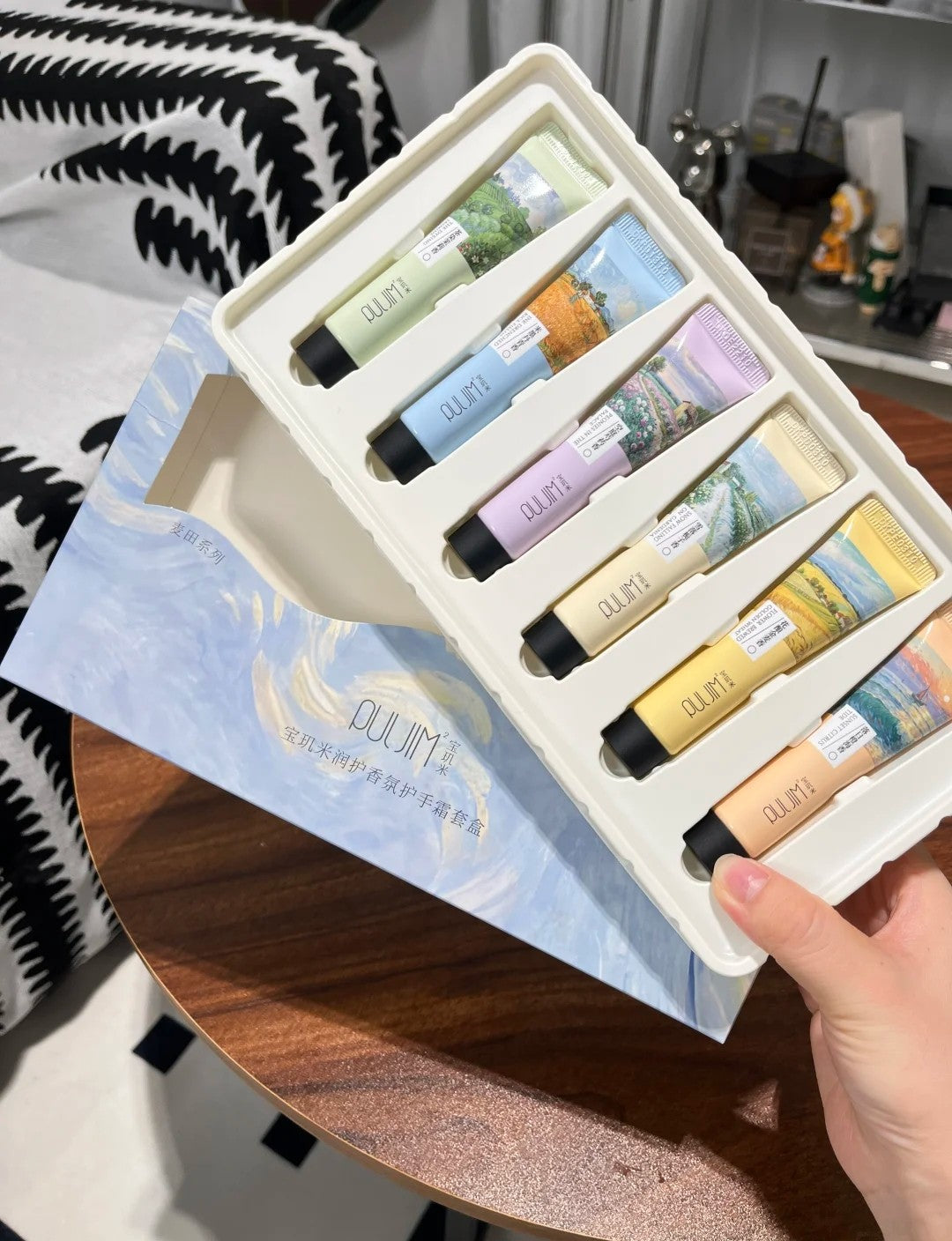 Puljim Moisturizing Perfumed Hand Cream Set - Wheat Field Series 15g×6pcs 宝玑米润护香氛护手霜套盒麦田系列