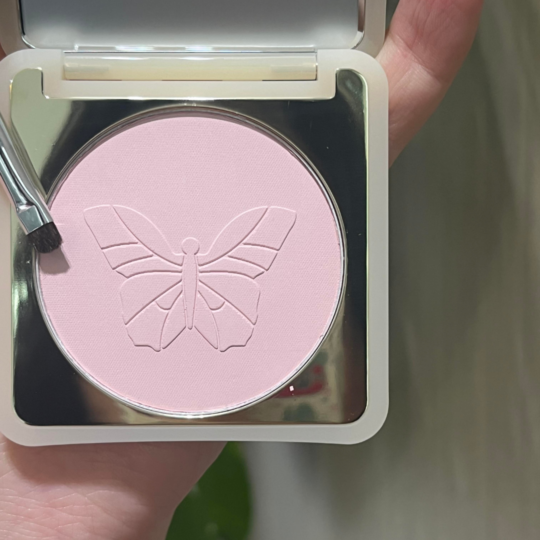 Tiktok/Douyin Hot ChIc Flower Radiant Highlighter Powder 5.5g【Tiktok抖音爆款】花兮令焕采高光粉饼