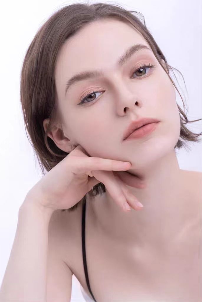 UIMO Keep Curling For A Long Time Eyelash Primer 5g UIMO持久卷翘睫毛打底膏