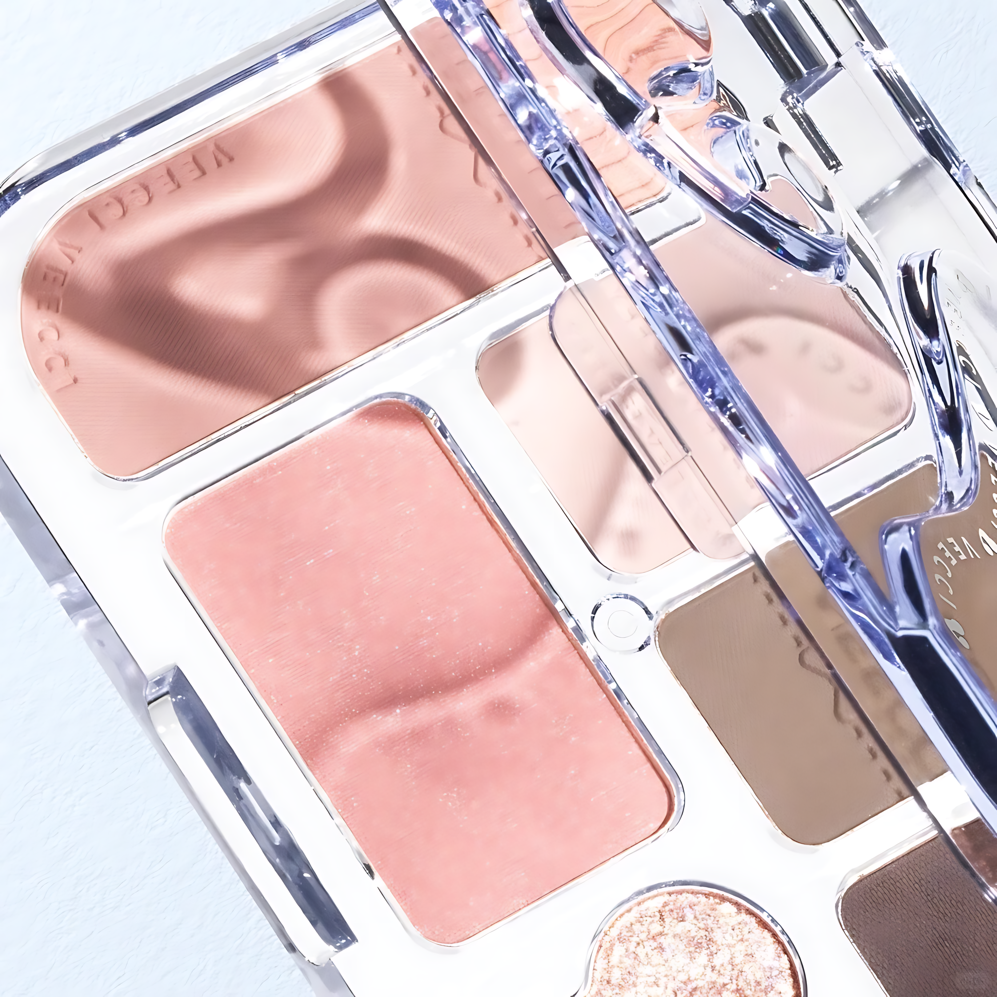 VEECCI Dreamy Lace 6-Color Eyeshadow Palette 8g 唯资梦幻蕾丝六色眼影盘