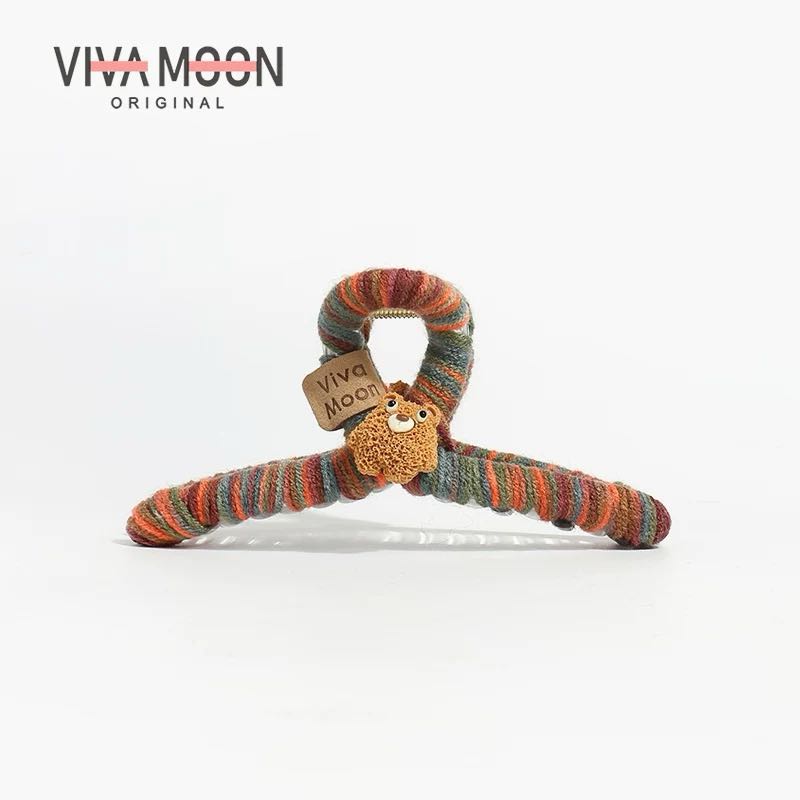 VIVAMOON Fuzzy Claw Clip - Colorful Fuzzy Claw Clip for a Cozy and Charming Look 1pc VIVAMOON彩色可爱毛绒抓夹展现俏皮生动风格