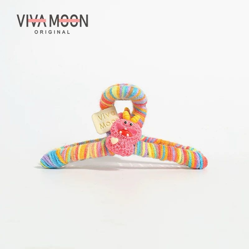 VIVAMOON Fuzzy Claw Clip - Colorful Fuzzy Claw Clip for a Cozy and Charming Look 1pc VIVAMOON彩色可爱毛绒抓夹展现俏皮生动风格