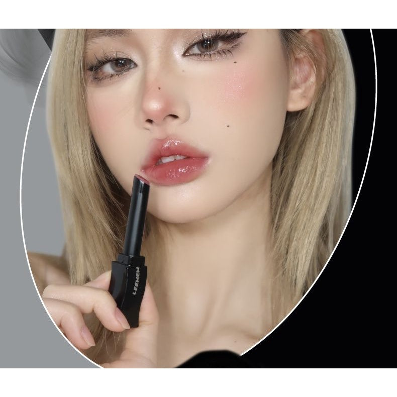 LEEMEMBER Black Feather Lipstick Solid Lip Gloss 荔萌黑羽毛口红 2.6g